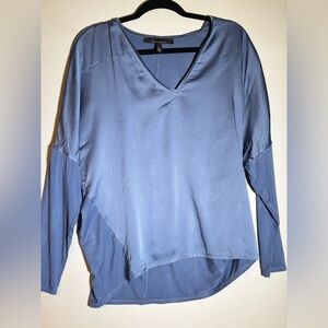 Elegant Blue Women's Top White House Black Market Size Medium
